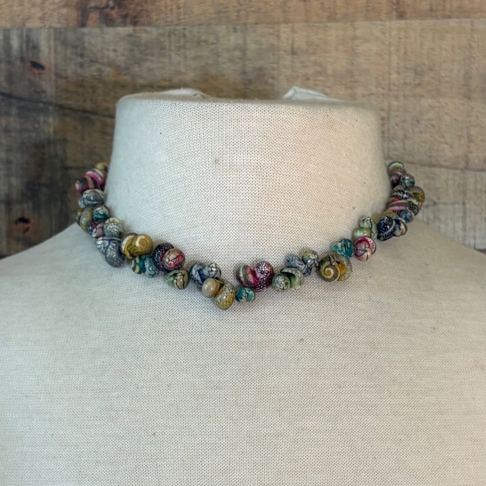 Multicolor Millefiori Glass Shell Bead Choker Necklace Gold Tone Hook Clasp 16in